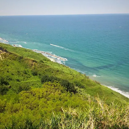 Lägenhet Baia Vallugola *